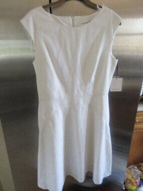 Calvin Klein NWT White Sleeveless  Sheath Dress Sz 10 Fully Lined zip back m